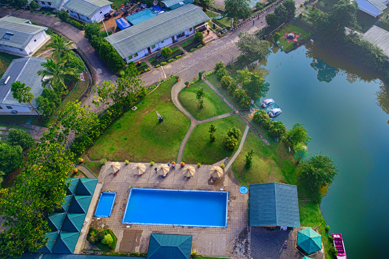Laya Leisure Kukuleganga